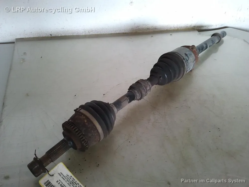 Bestseller Antriebswellen und Gelenkwellen gebraucht NISSAN PRIMERA (AB 01/02) Baujahr 2004