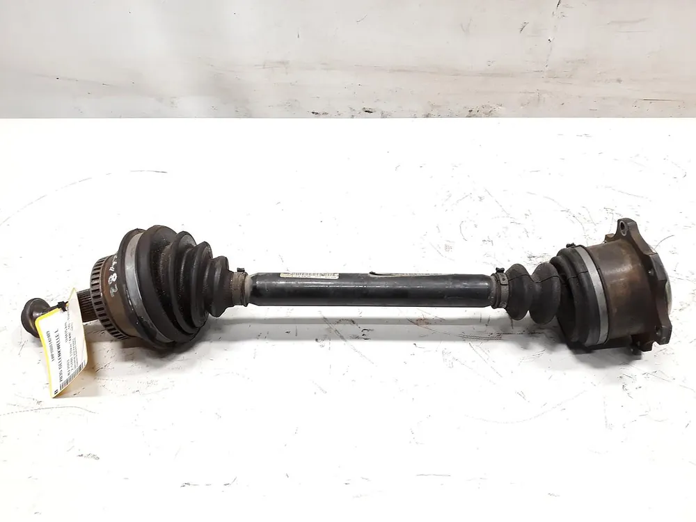 Antriebswellen und Gelenkwellen gebraucht VW PASSAT (3B3/3B6) Baujahr 2003 Neuheit