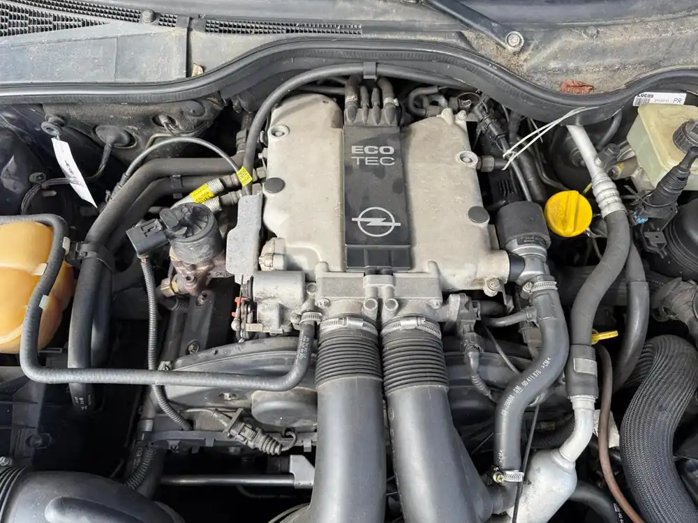 Preiswert Motor gebraucht OPEL OMEGA-B LIMO/CARAVAN Baujahr 2000