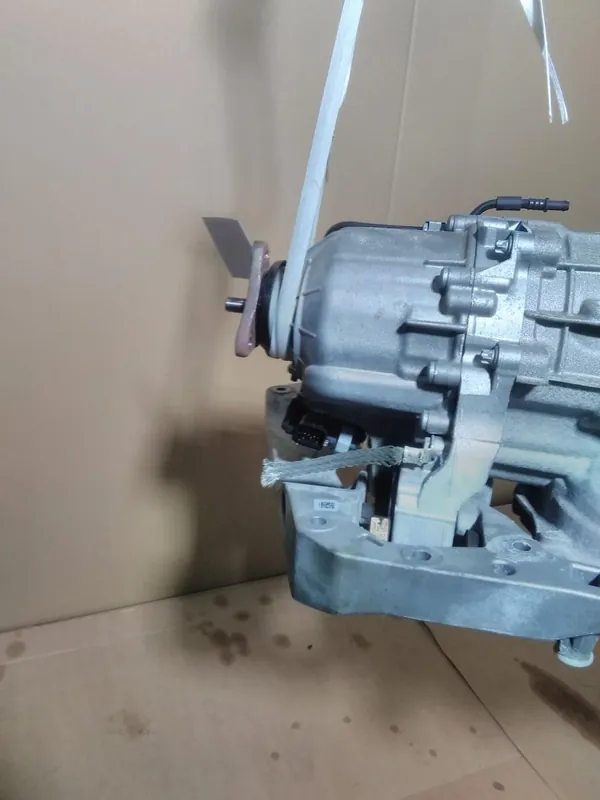 Getriebe und Differential gebraucht BMW 4-er Cariolet (G23/G83) Baujahr 2021 Mega-Angebot