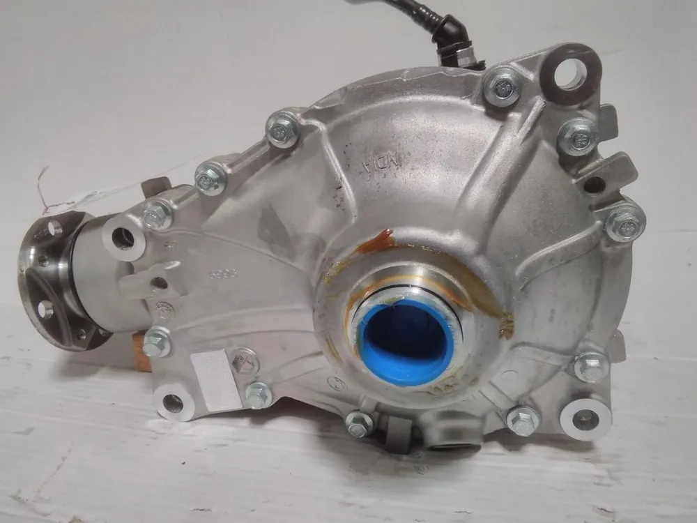 Echt Getriebe und Differential gebraucht BMW X4 (G02) Baujahr 2023