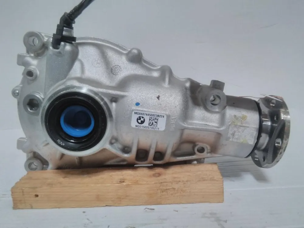 Nur Für Kurze Zeit Getriebe und Differential gebraucht BMW X4 (G02) Baujahr 2023