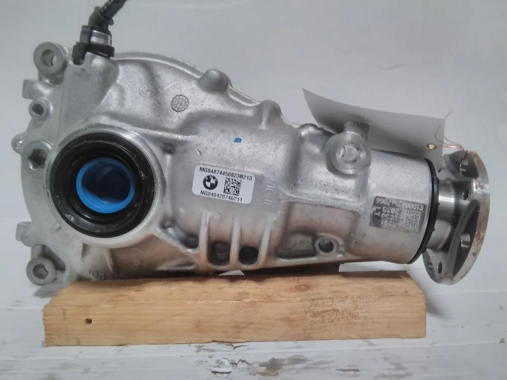 Billig Getriebe und Differential gebraucht BMW X4 (G02) Baujahr 2023