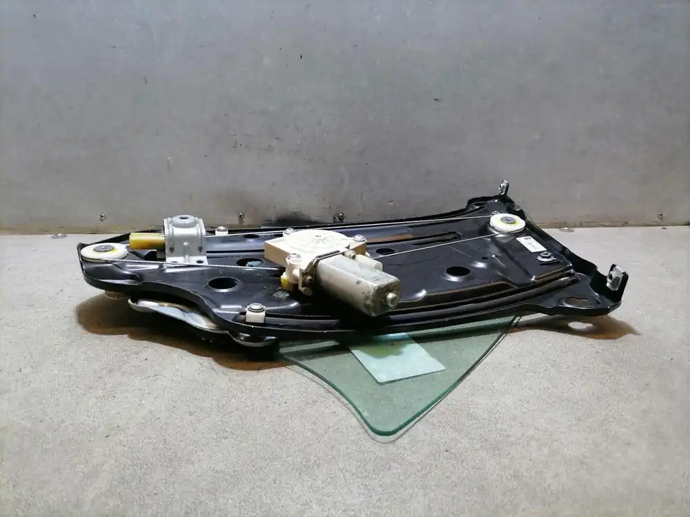 Angebot Türscheiben, Seitenscheiben gebraucht BMW 1-ER (E88) (0308-) Baujahr 2010