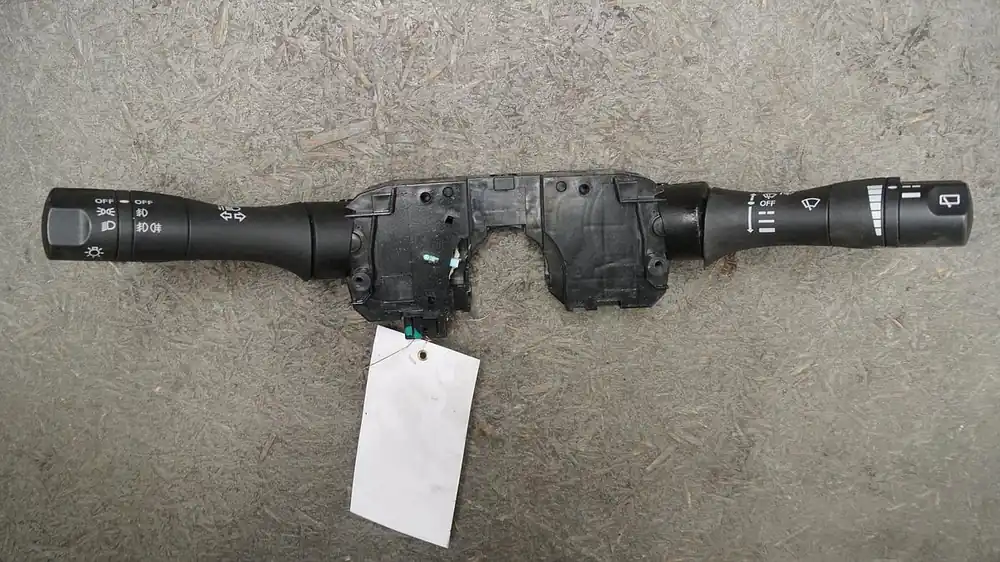 Neue Ware Innenausstattung gebraucht NISSAN MICRA K13K Baujahr 1900