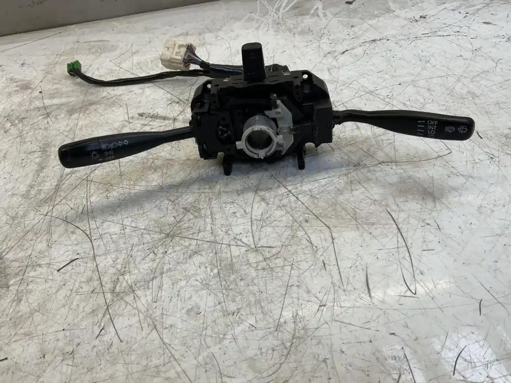 Innenausstattung gebraucht DAIHATSU CUORE L2 AB 02/03 Baujahr Zertifiziert