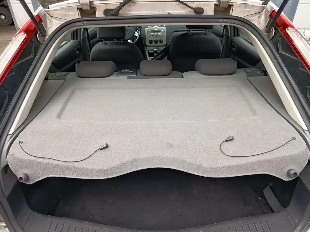 Sonderangebot Innenausstattung gebraucht FORD FOCUS DA3, 2008- Baujahr 2009