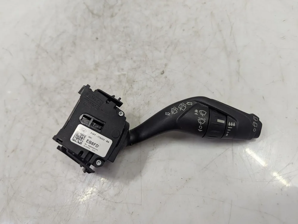 Innenausstattung gebraucht FORD C-MAX (CEU) Baujahr 2019 Preis Gesenkt