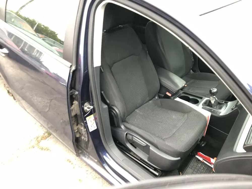 Expressversand Sitze, Sitzbänke gebraucht VW PASSAT (3C/36) Baujahr 2011