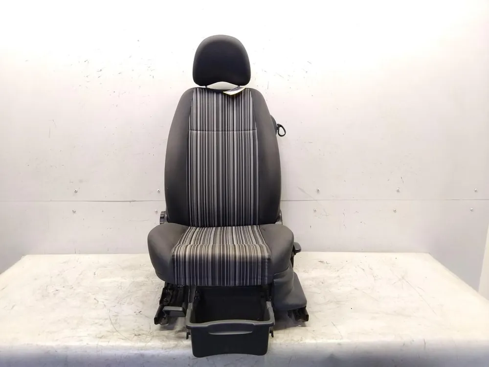 Sitze, Sitzbänke gebraucht VW FOX (5Z, 04/05-) Baujahr 2007 Aktuell