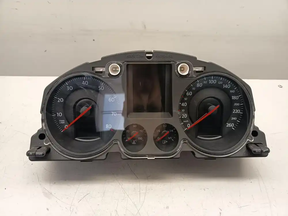 Neue Ware Armaturen gebraucht VW PASSAT (3C) Baujahr 2006