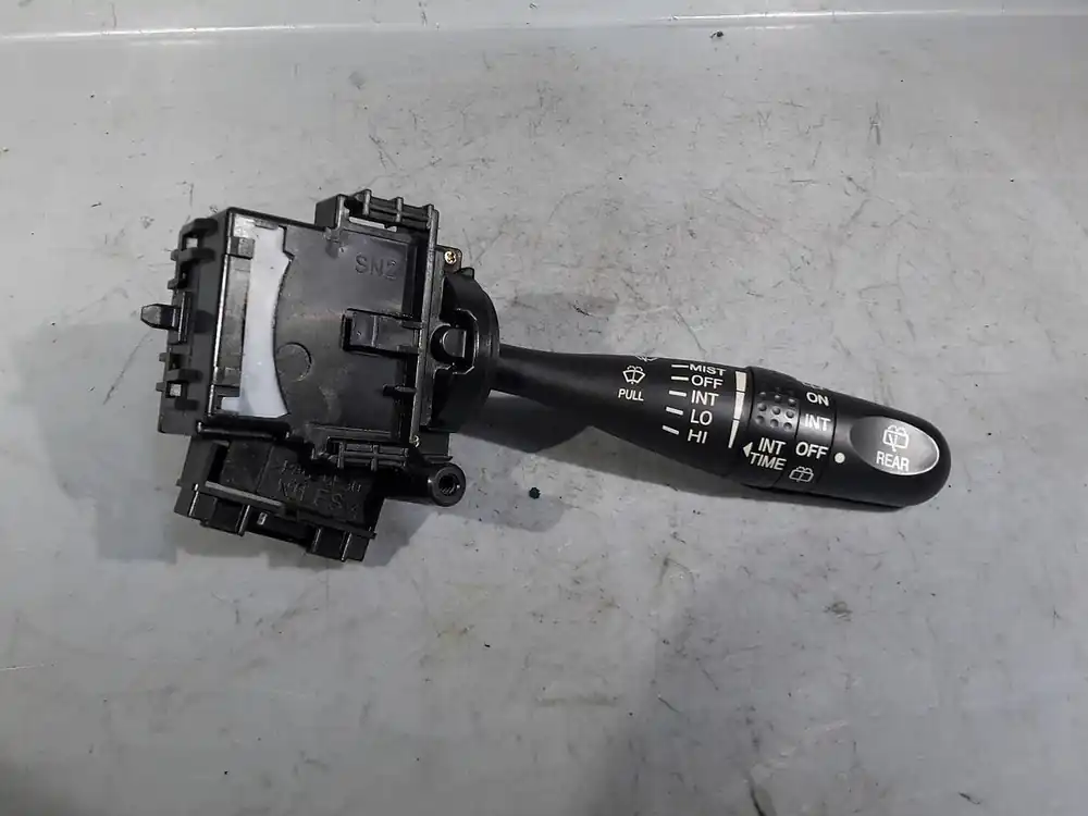 Nur Heute Innenausstattung gebraucht SUZUKI SWIFT RS 413/415 Baujahr 2004
