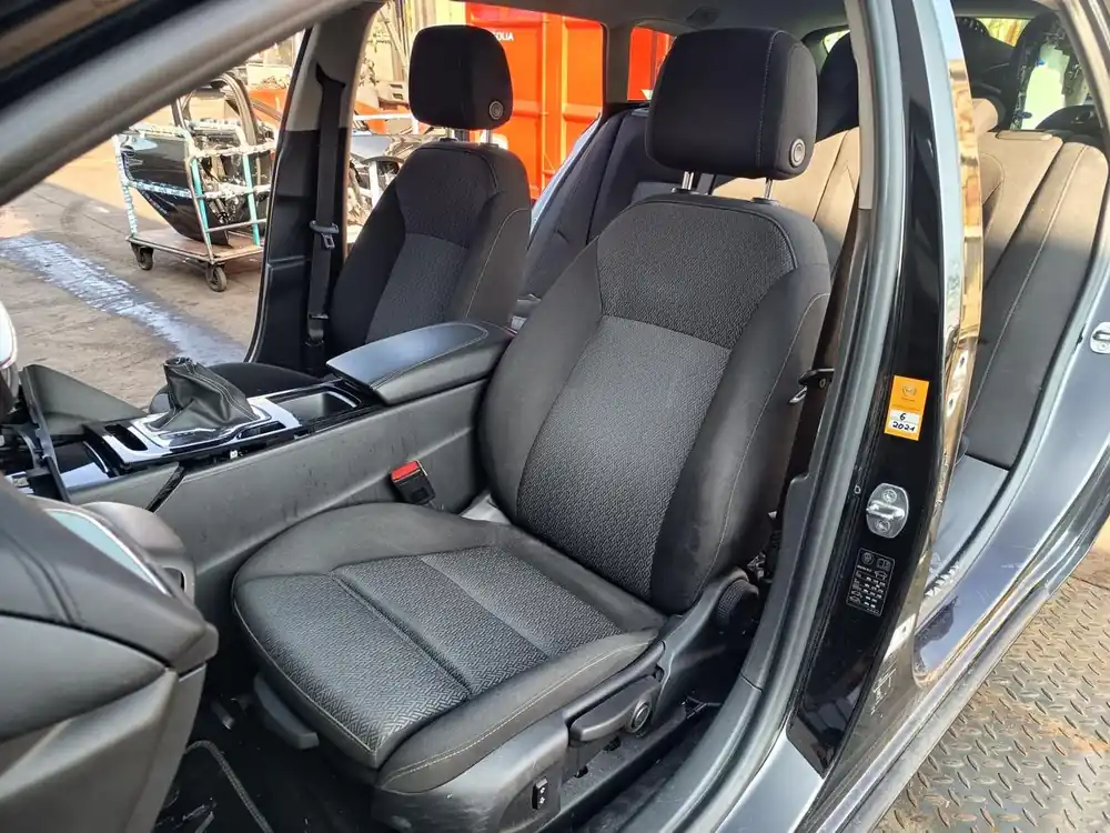 Neue Kollektion Sitze, Sitzbänke gebraucht OPEL INSIGNIA Sports/Country TOURER Baujahr 2019