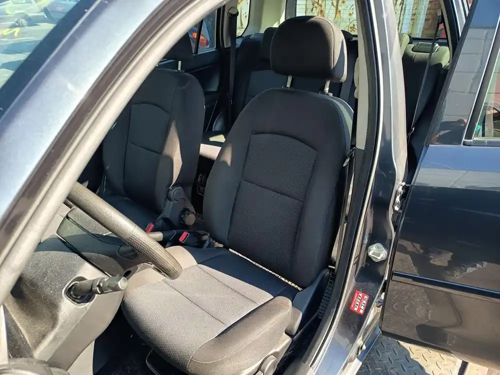 Sitze, Sitzbänke gebraucht MAZDA 2 (DY, 01/03-07/07) Baujahr 2006 Kracherpreis