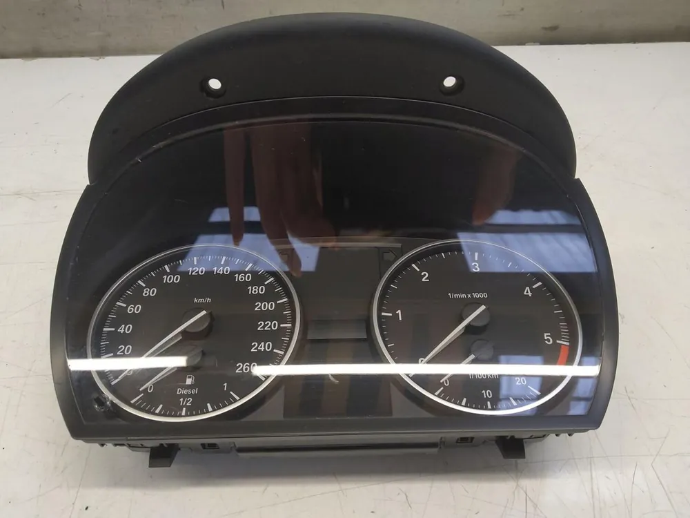 Rabatt Armaturen gebraucht BMW 3-ER (E46/3,E46/4) Baujahr 2002
