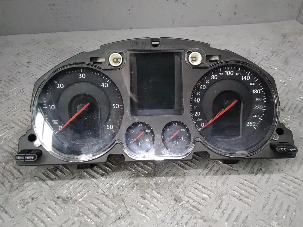 Saisonangebot Armaturen gebraucht VW PASSAT (3C) Baujahr 2007