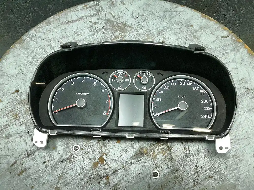 Armaturen gebraucht HYUNDAI I30 (FD) Baujahr 2010 Aktuell