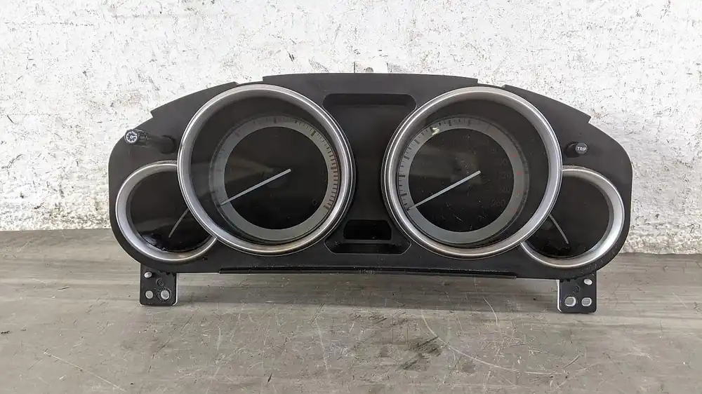 Neue Ware Armaturen gebraucht MAZDA 6 KOMBI (GH) Baujahr 2011