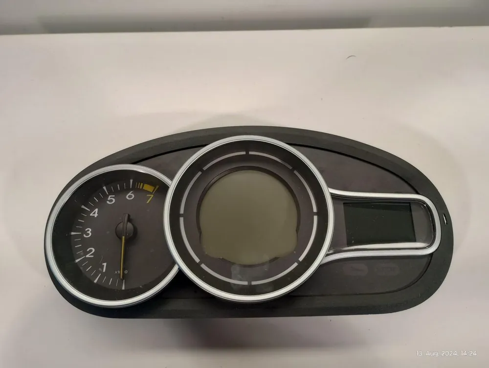 Markenprodukt Armaturen gebraucht RENAULT MEGANE III (11/08-) Baujahr 2012
