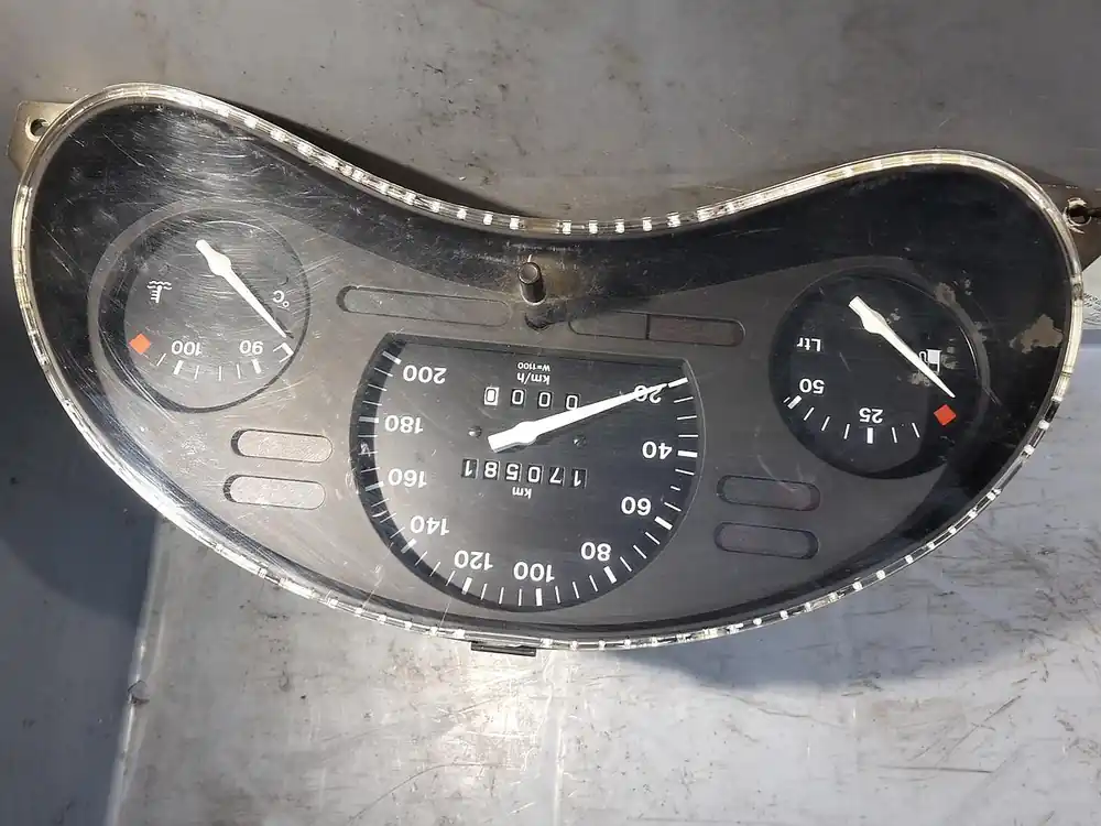 Armaturen gebraucht OPEL COMBO Baujahr 1995 Must-Have