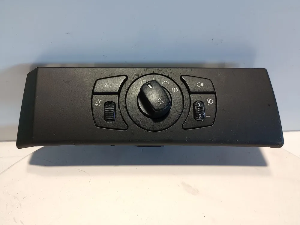 Schneller Versand Armaturen gebraucht BMW 5-ER (E60,E61) Baujahr 2005