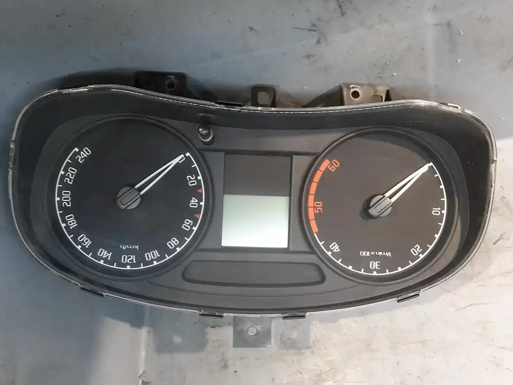 Armaturen gebraucht SKODA ROOMSTER (5J,07/06-) Baujahr 2009 Billig