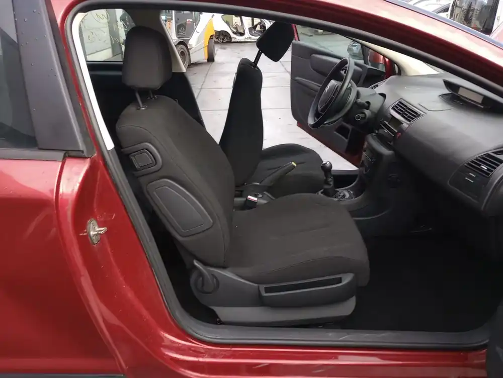 Neue Ware Sitze, Sitzbänke gebraucht CITROEN C4 LIM/COUP (10/04-) Baujahr 2009