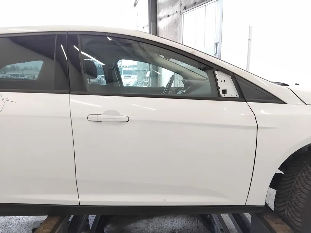 Highlight Türen gebraucht FORD FOCUS (CB8) Baujahr 2013