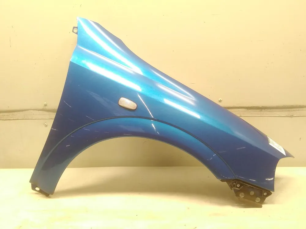 Neue Ware Kotflügel gebraucht OPEL ASTRA G CARAVAN Baujahr 1999