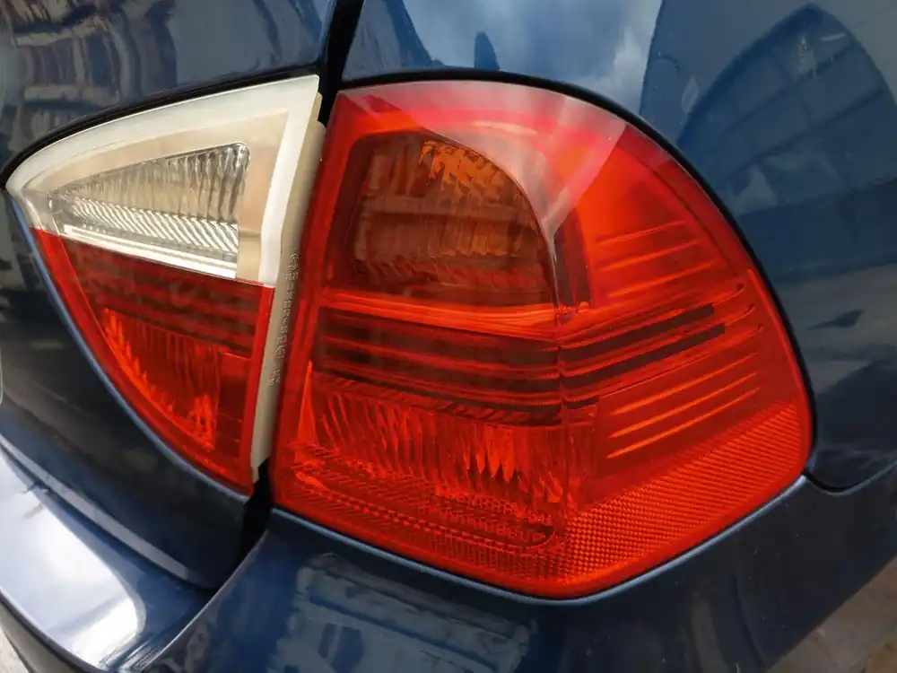 Expressversand Sonstiges gebraucht BMW 3-ER (E90,E91) Baujahr 2006