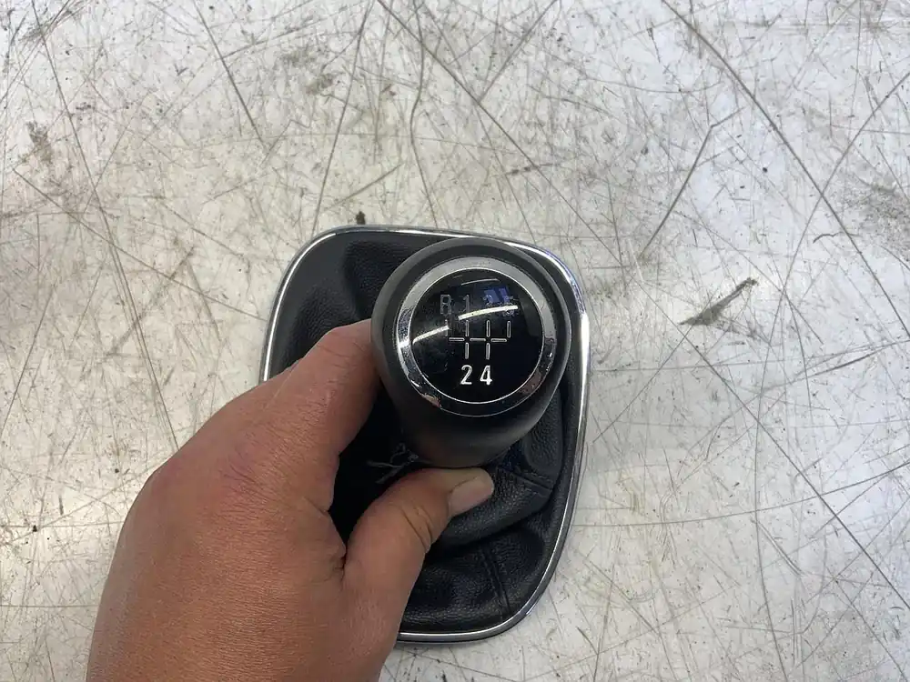 Sonstiges gebraucht OPEL CORSA D AB 10/06 Baujahr 2006 Begrenztes Angebot