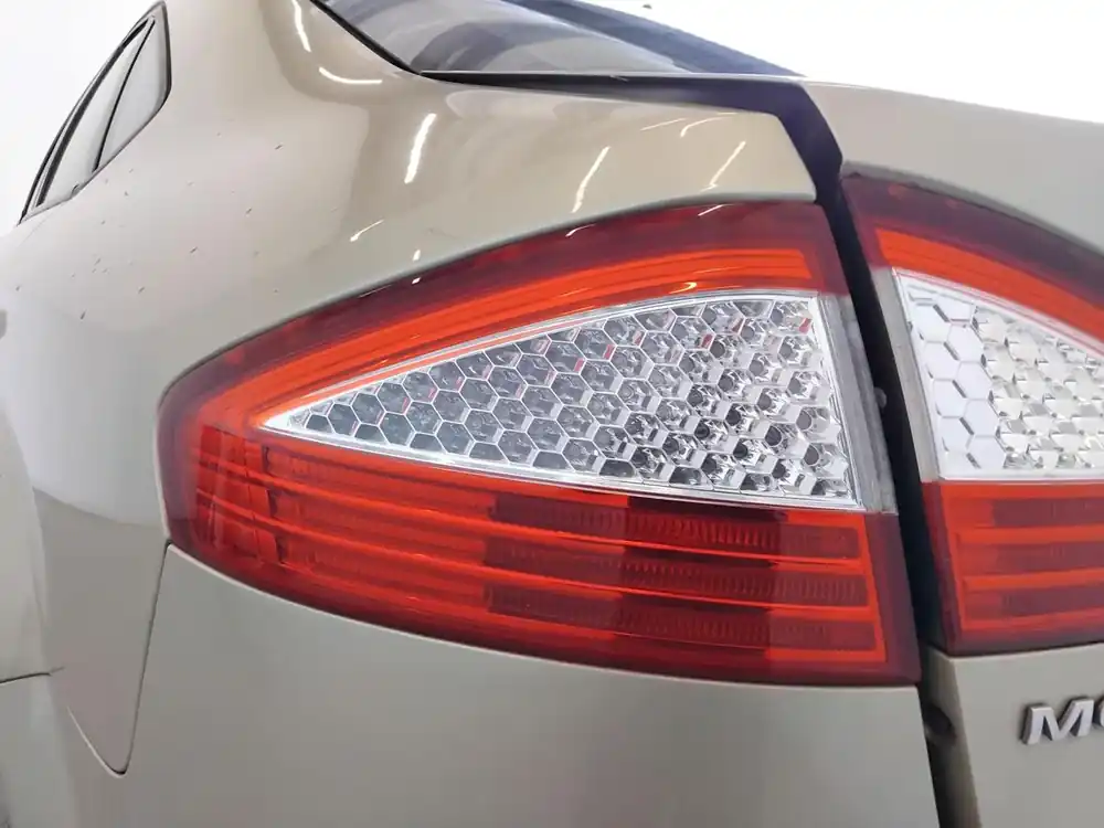 Sonstiges gebraucht FORD MONDEO (BA7, 05/07-) Baujahr 2007 Heißes Angebot