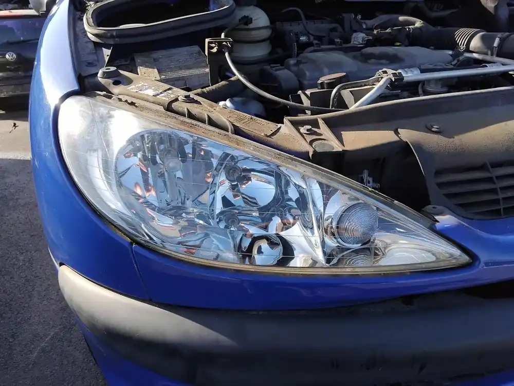 Aktuell Sonstiges gebraucht PEUGEOT 206 (AB 03/03) Baujahr 2005